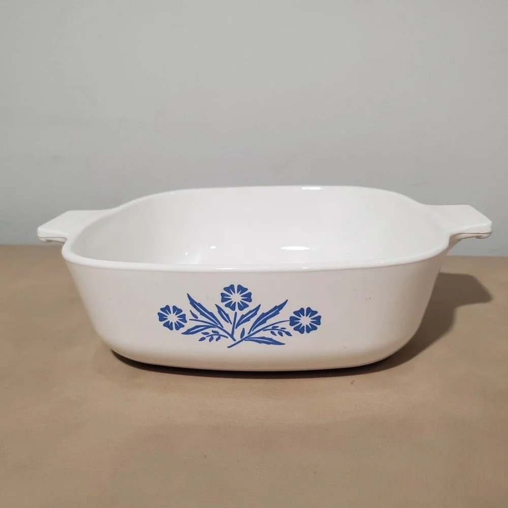 Vintage Corning Ware Blue Cornflower 1 Quart Square Casserole Dish P-1-B USA